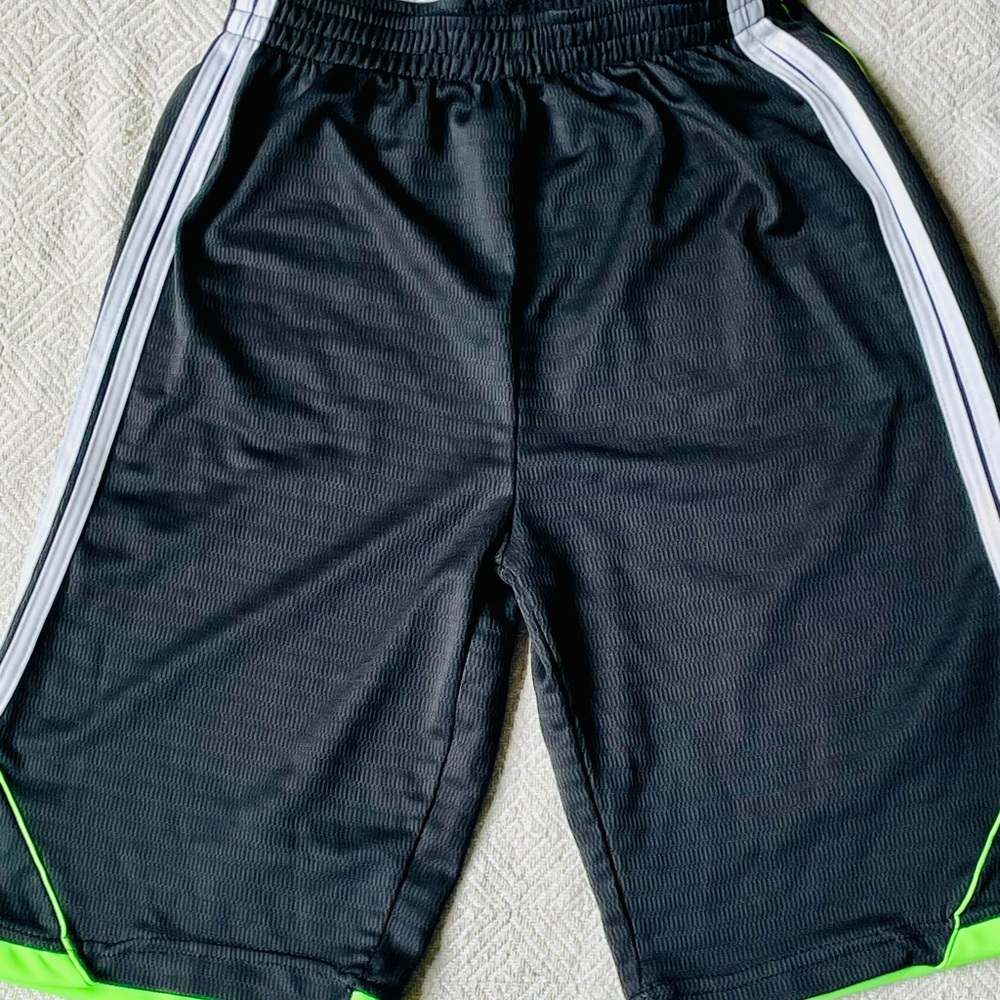 🌟FINAL PRICE🌟Junior🏀Athletic Shorts🙌🏻